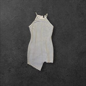 NWT WINDSOR Asymmetrical body con dress